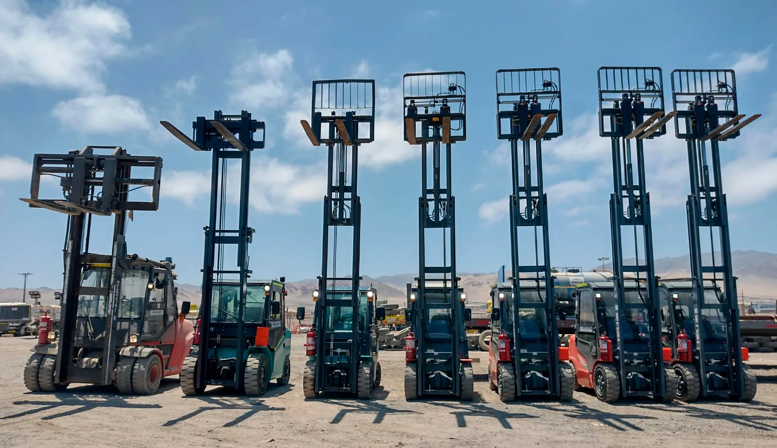Grúas horquilla disponibles de Transportes Leonalval